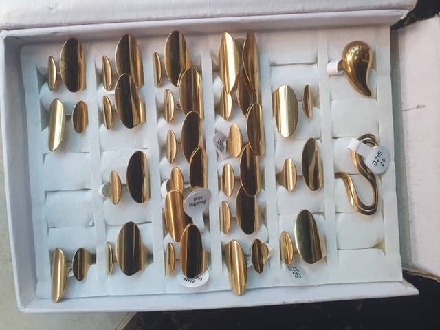 Ladies ring