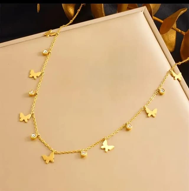 Charm necklace
