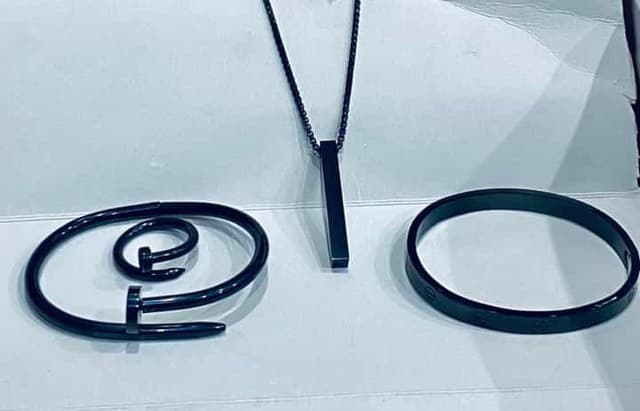 Unisex necklace