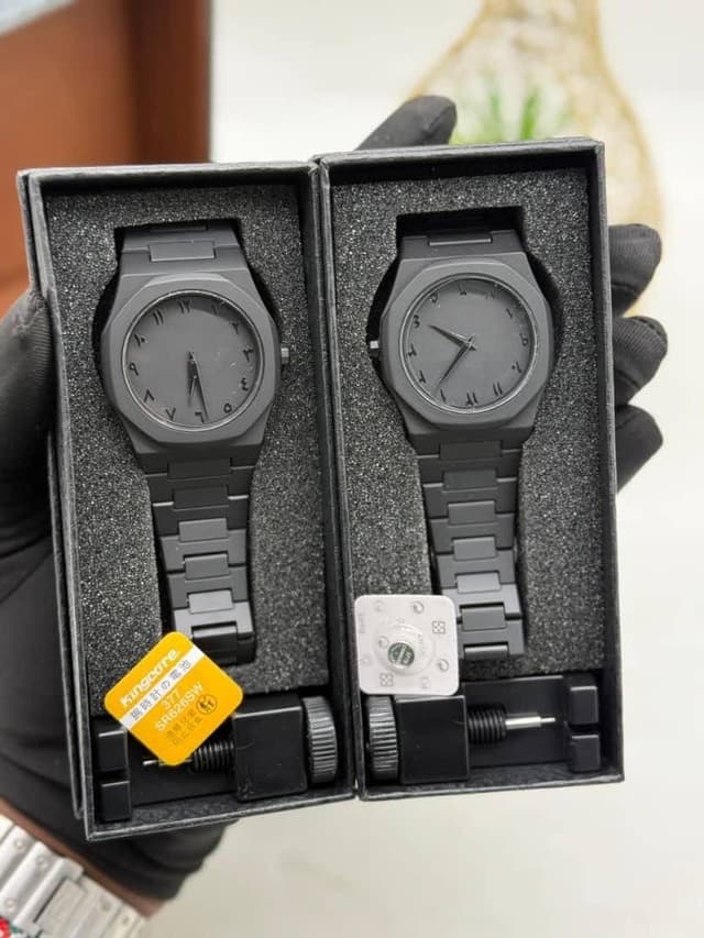 Valenzo wristwatch